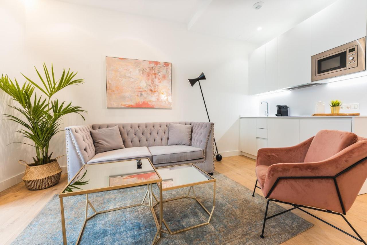Debambu Suites Малага Екстериор снимка