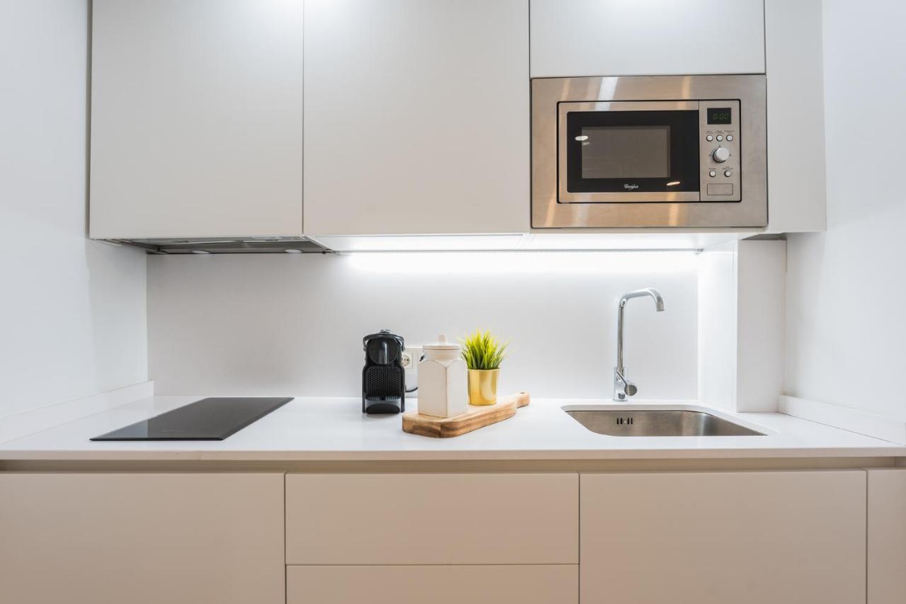 Debambu Suites Малага Екстериор снимка