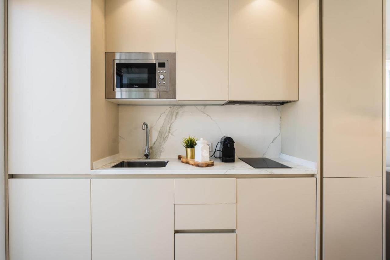 Debambu Suites Малага Екстериор снимка